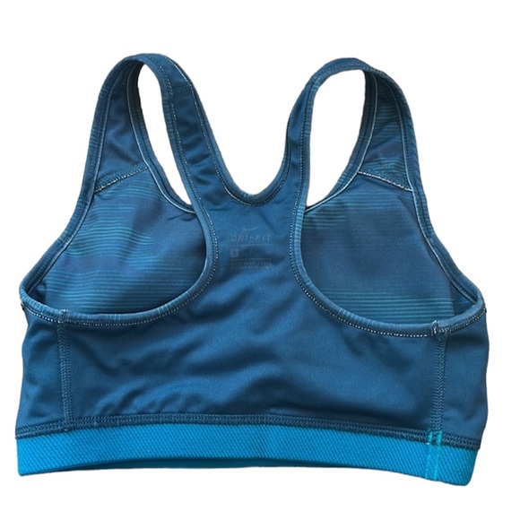 Nike Padded Sports Bra - Picture 5 of 5